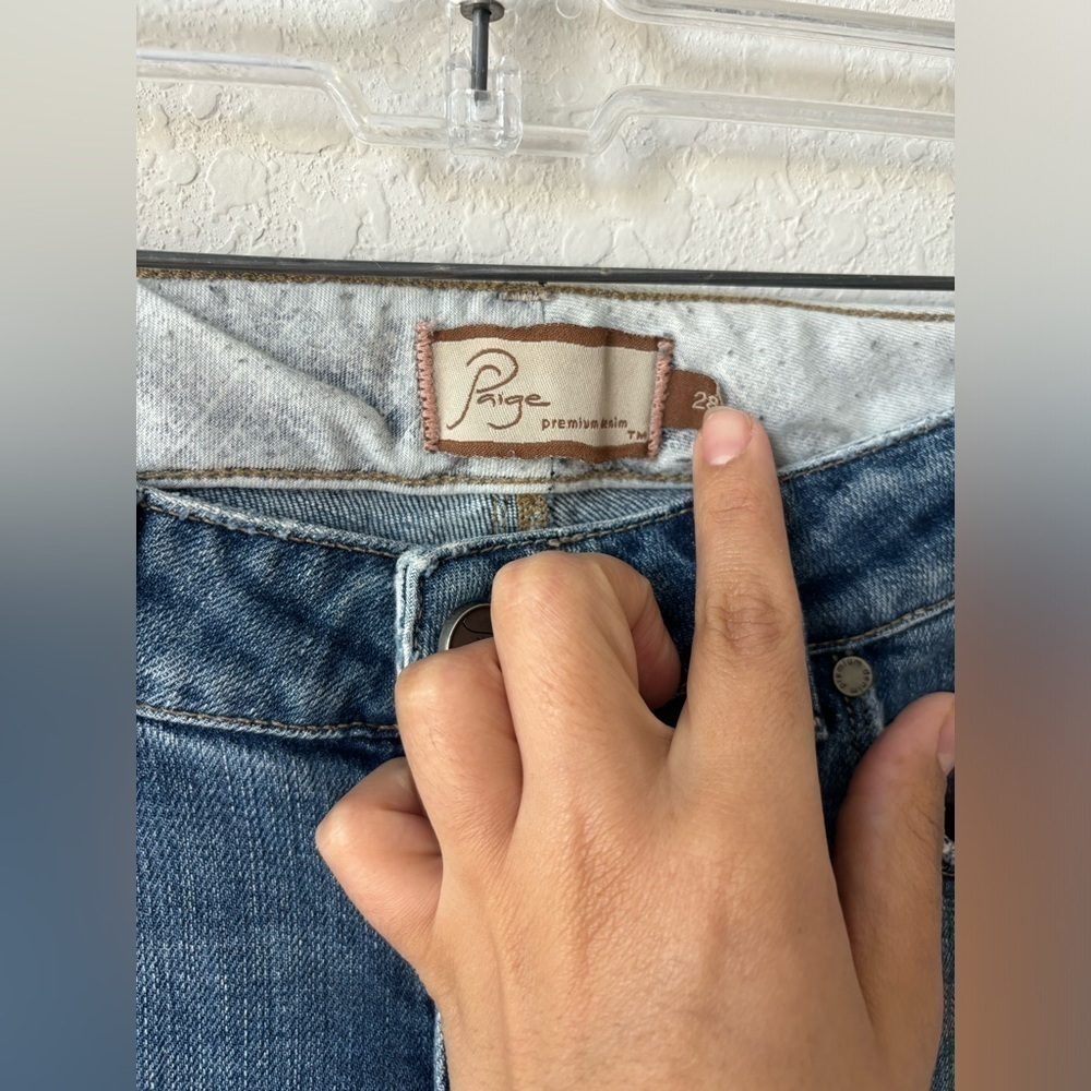 PAIGE Hollywood Hills Jeans Size 28 - Picture 4 of 8